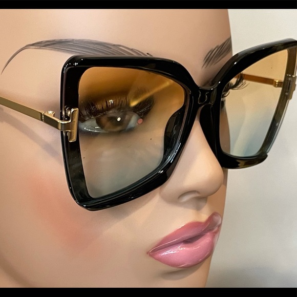 Black Butterfly Sunglasses - Picture 4 of 6